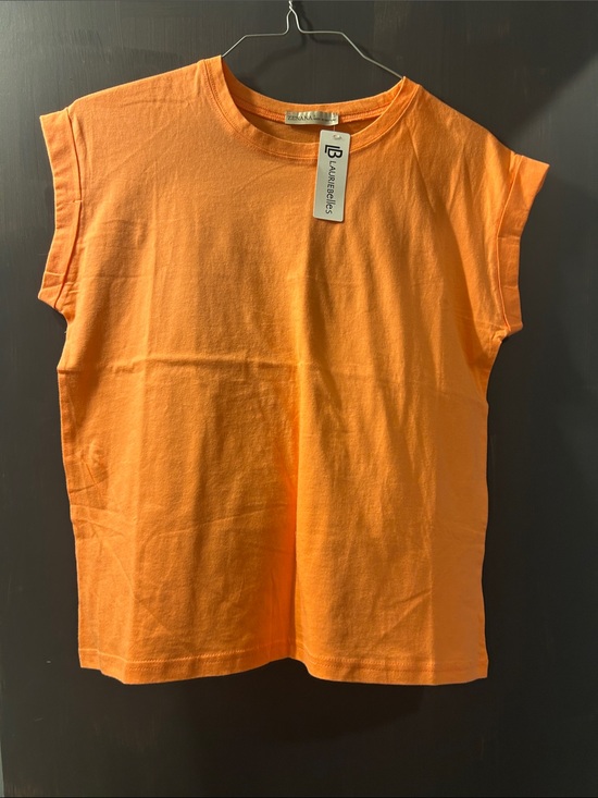 Zenana Outfitters Tops - Zenana Outfitters Orange Short-Sleeve Crewneck Tee